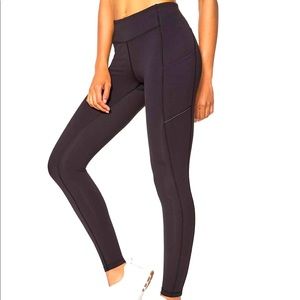 Lulu Lemon 🍋 Speed Up Tights Size 6